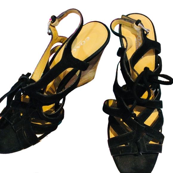 COACH black suede strappy wedges size 6 fun party shoes for comfort with class - Picture 12 of 12